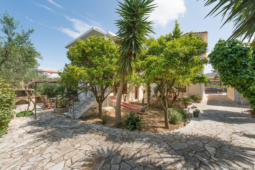 Physis Studios Vasilikos  Bagian luar foto